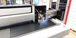 Rillen-von-Polypropylenplatten-mit-dem-Plotter-640-320