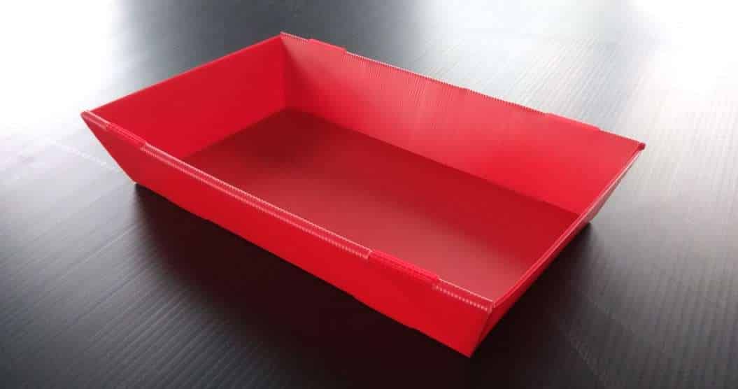 Stapelbares-Tray-fuer-Kleinteile-und-Produktionslogistik-aus-Polypropylen-Kunstoffplatte-1075-555