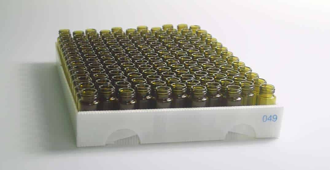 Verpackung-fuer-Flaeschchen-und-vials-1075-555