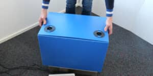 Multiversandbox XL Lagerbox 604040 blau geschlossen getragen 640 320