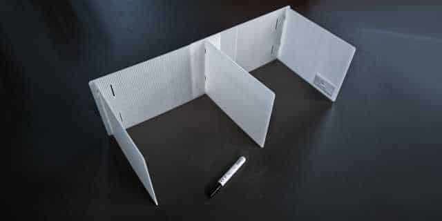 Verkleinertes Funktinsmuster der Sichtschutzwand oder Wahlkabine Visprotect Modular kostenlos bestellbar