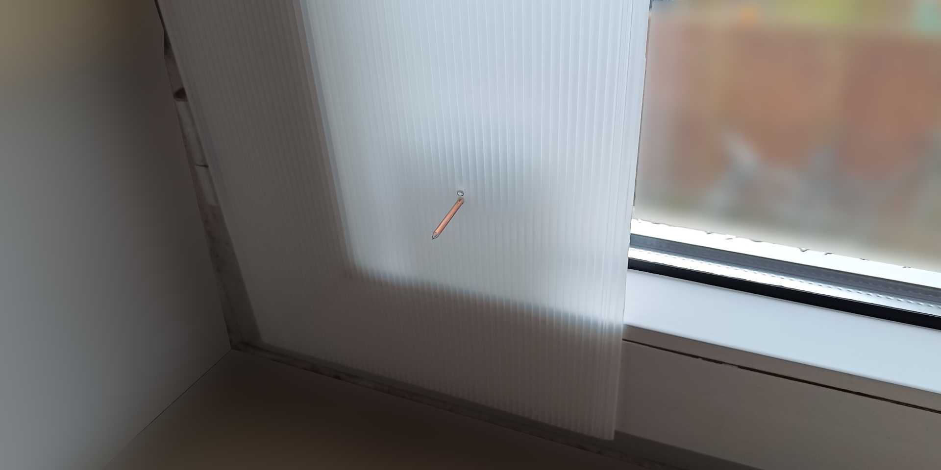 Montagesystem Glass Pin für Schutzplatten für Fenster auf Baustellen lager Stift mit aufgesteckter Platte